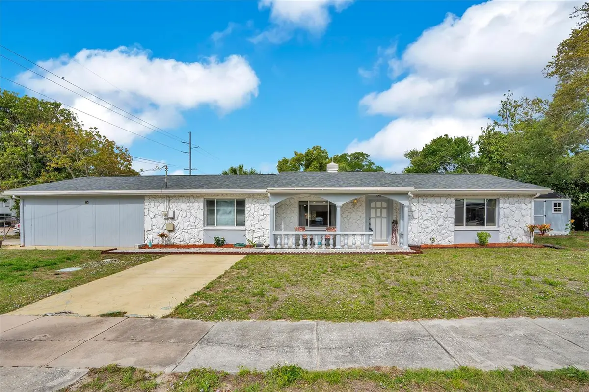 391 N WALTON AVE, Tarpon Springs, FL 34689