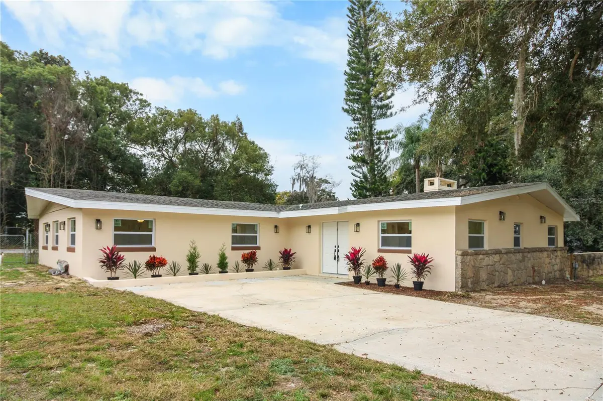 2524 BLUE LAKE CT, Apopka, FL 32703