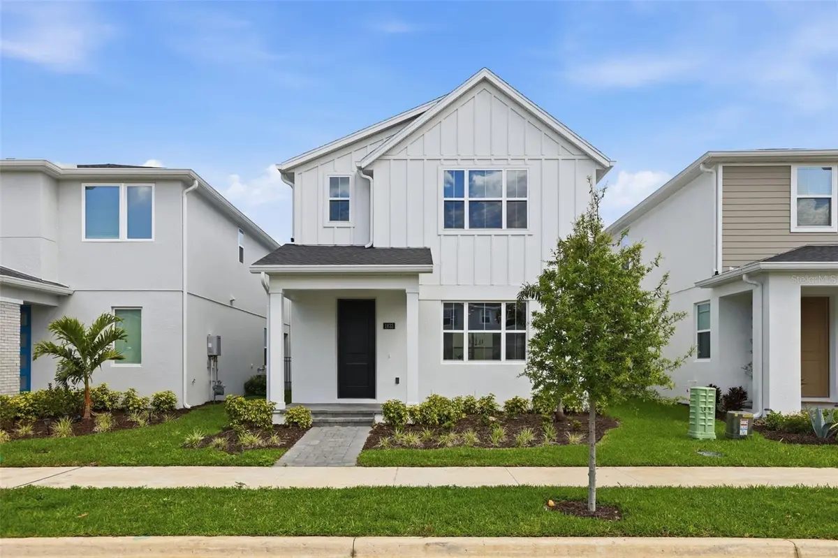 1833 CROWNCREST DR, Apopka, FL 32703