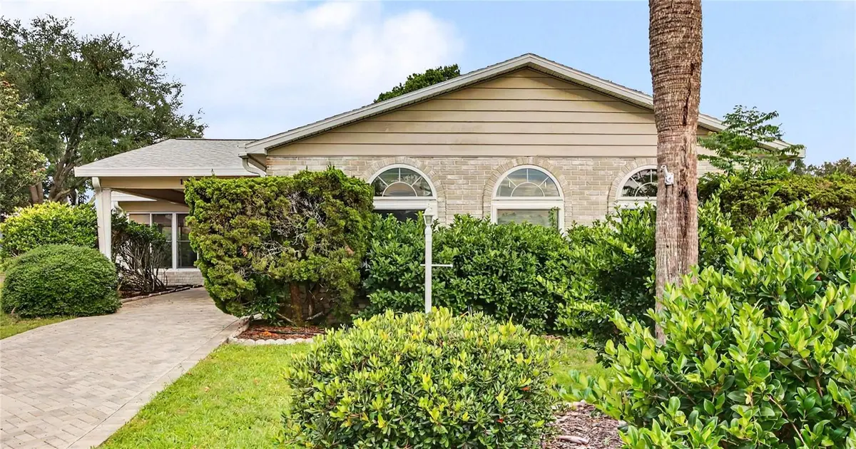 1204 MARIA CT, Lady Lake, FL 32159