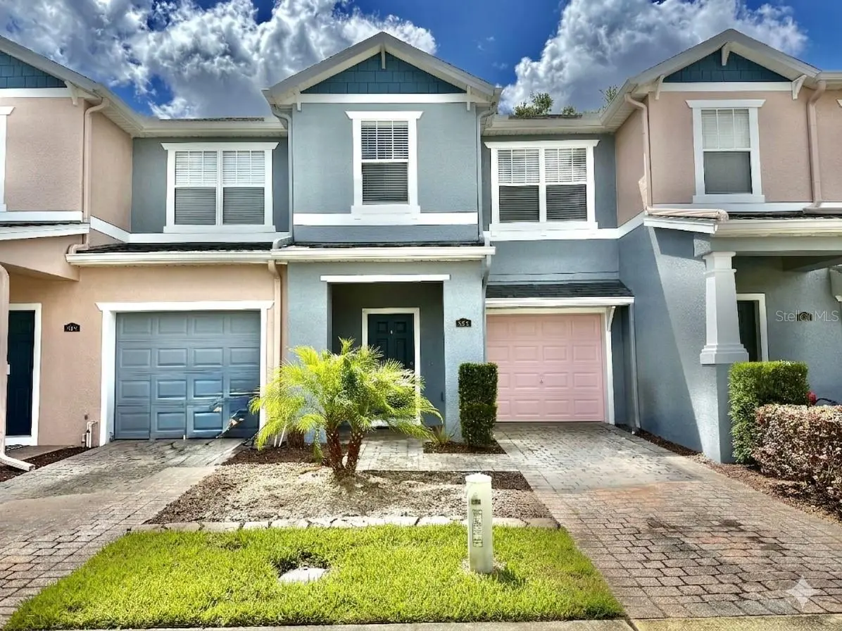 823 PINE POINTE LN, Orlando, FL 32828