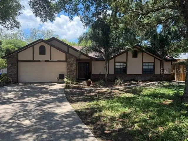 5958 CRESCENT RIDGE CT, Orlando, FL 32810