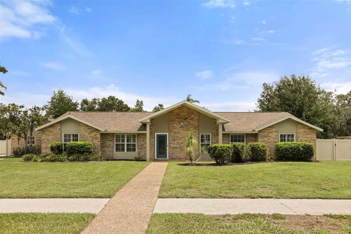 104 VALENCIA LOOP, Altamonte Springs, FL 32714