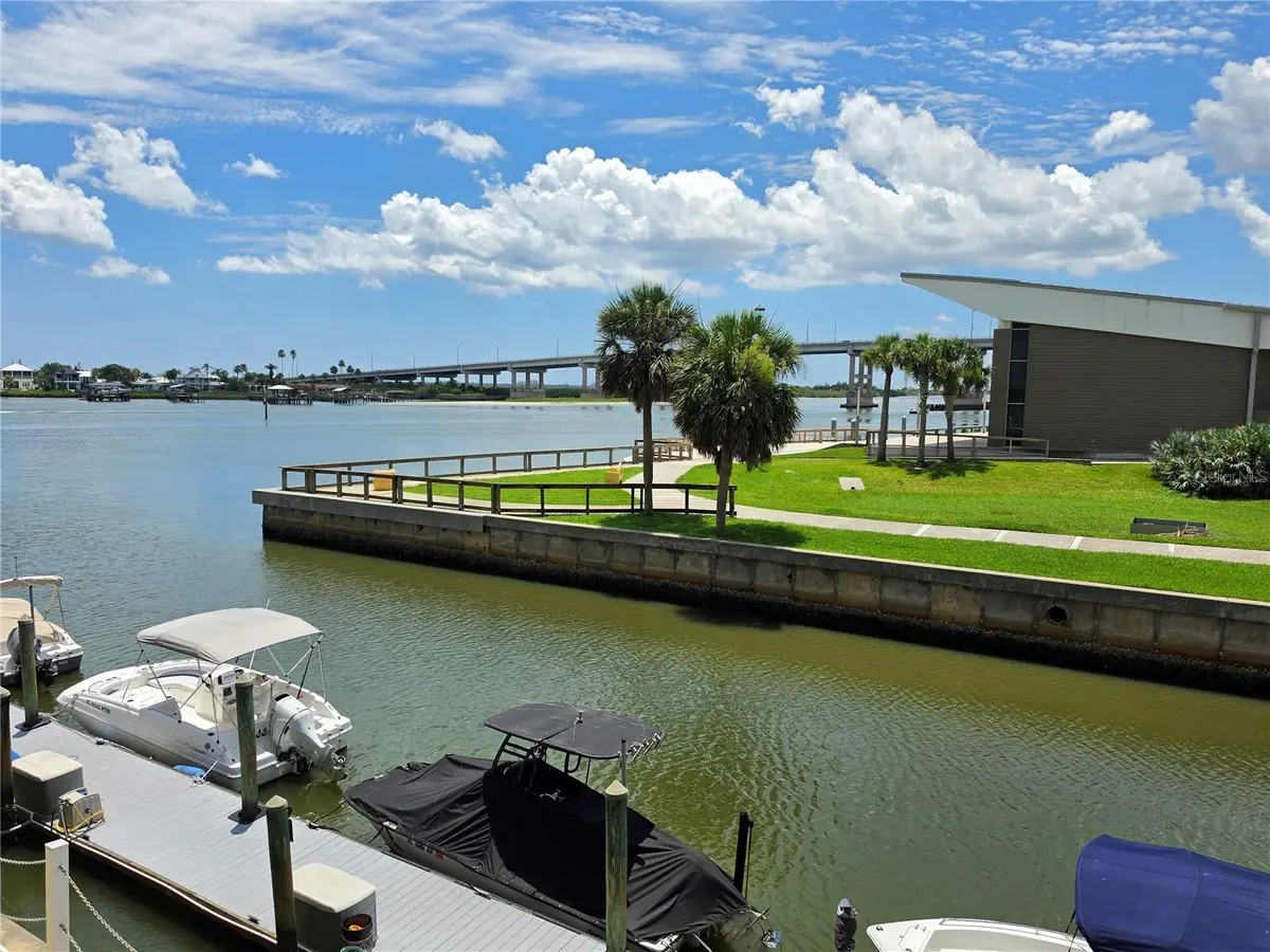 101 N RIVERSIDE DR #2090, New Smyrna Beach, FL 32168