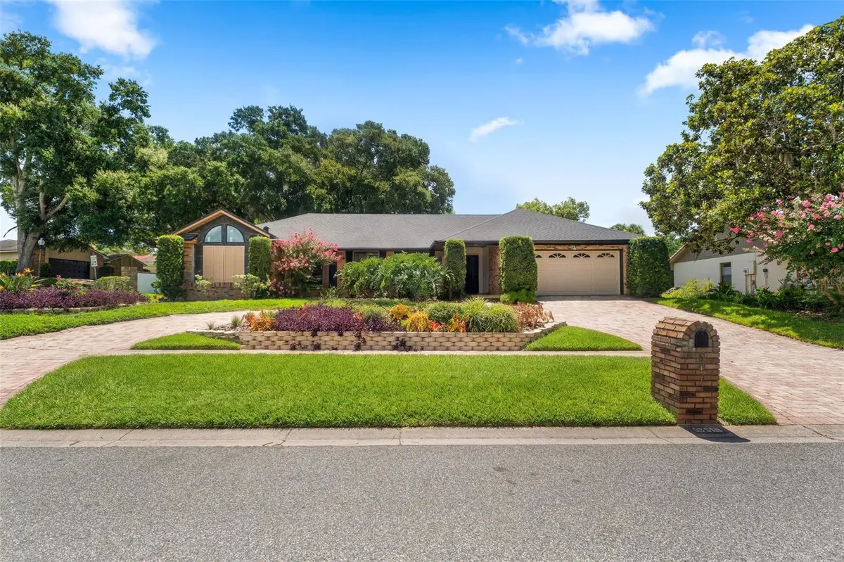 5415 BAY SIDE DR, Orlando, FL 32819