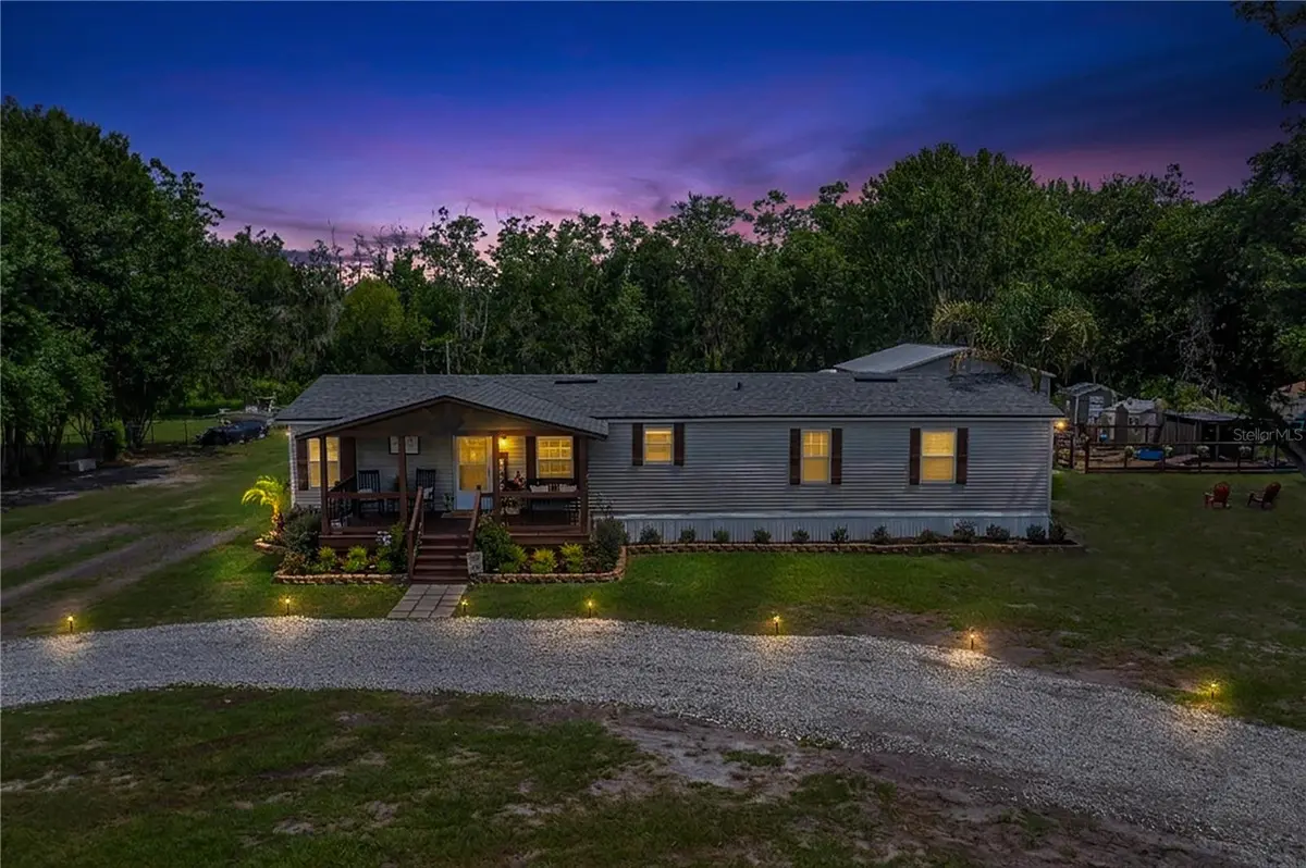 2236 1/2 ELLIE RD, Auburndale, FL 33823
