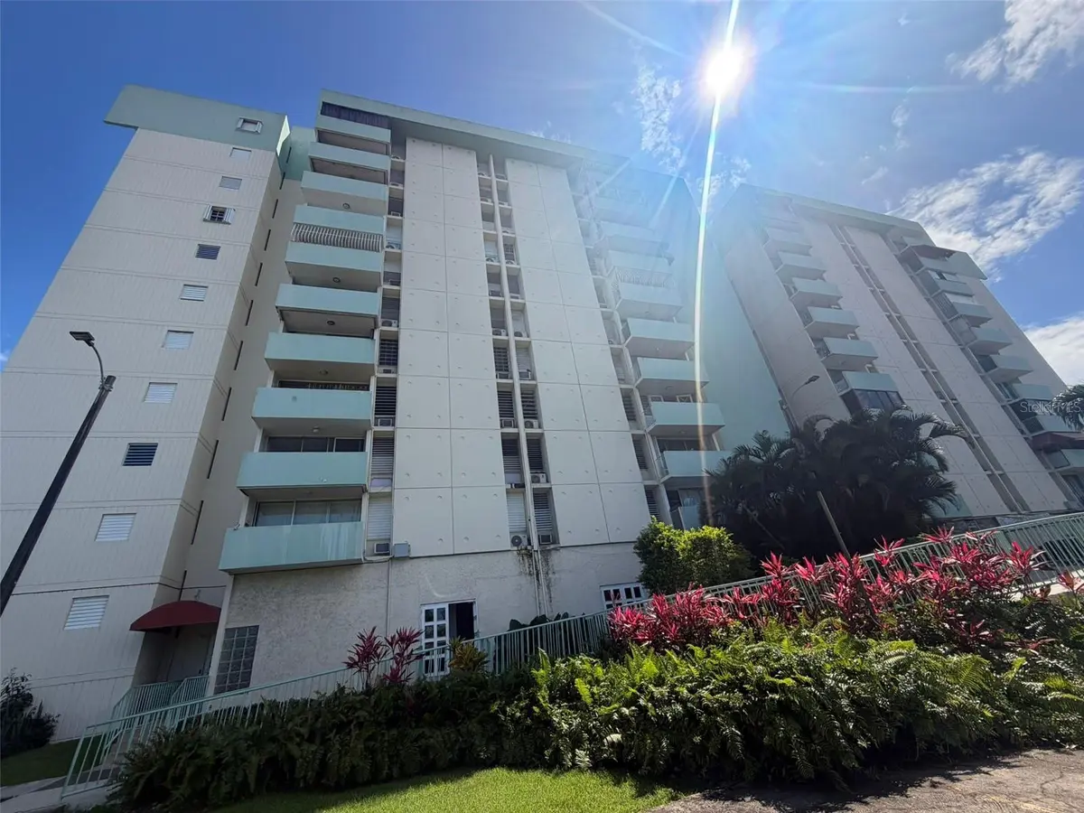 Cond. Intersuites 3000 BALDORIOTY #4, Carolina, PR 00979