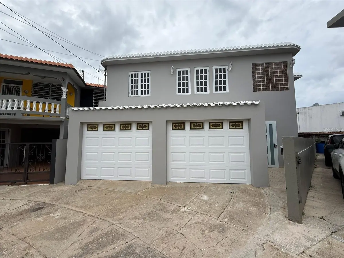Calle 10 VILLA NITZA, Manati, PR 00674