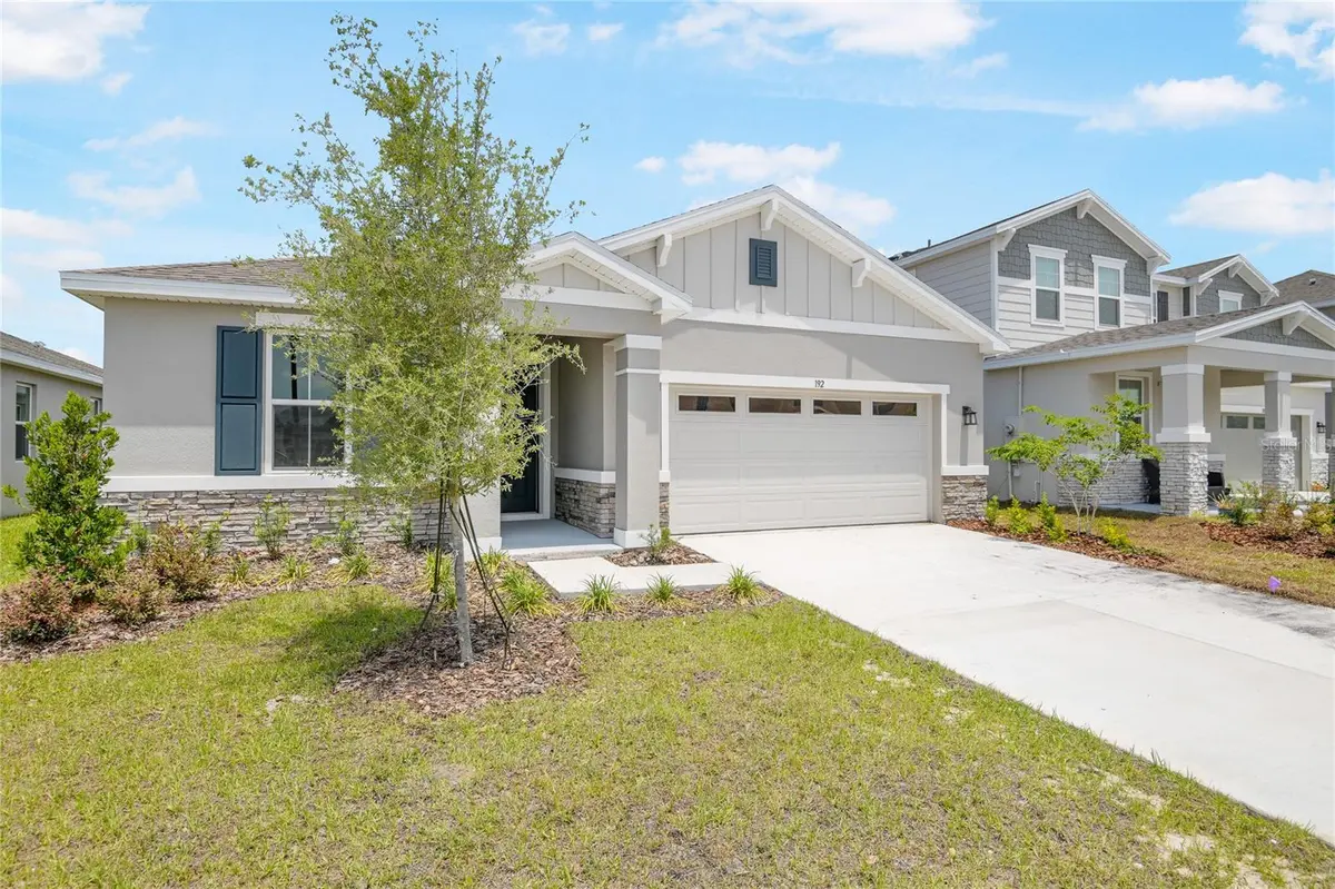 192 FLAG LILLY LN, Umatilla, FL 32784