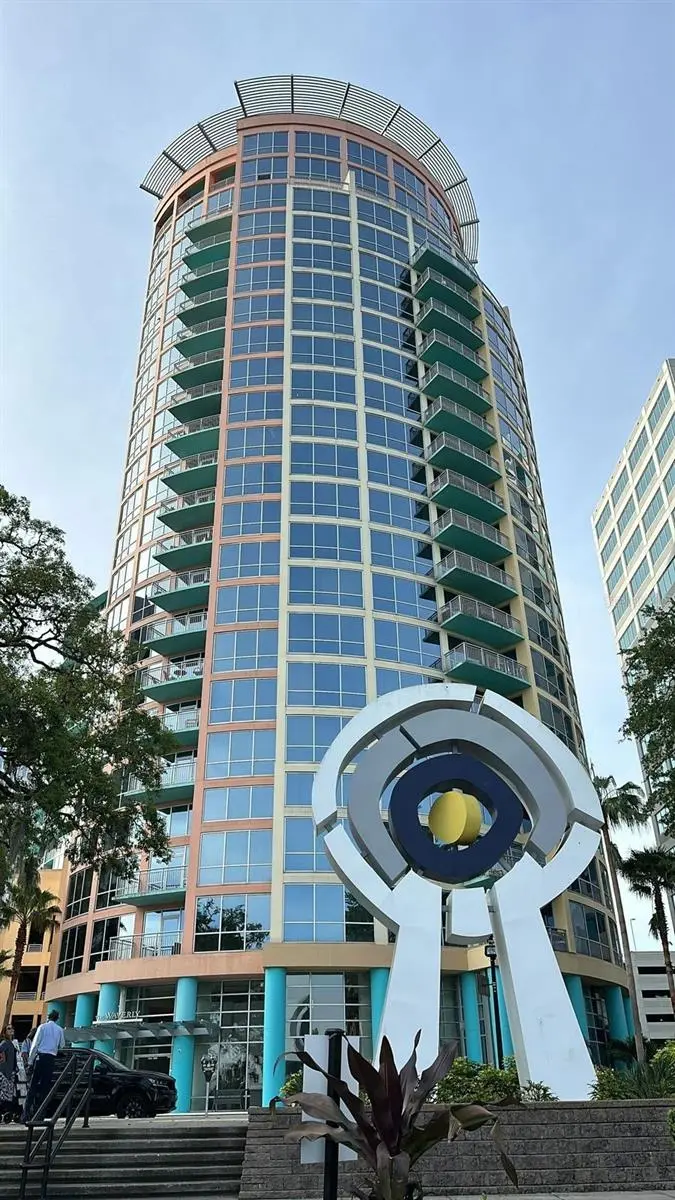 322 E CENTRAL BLVD #1713, Orlando, FL 32801