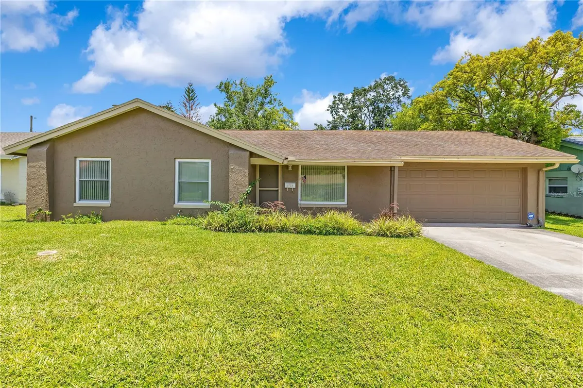 1723 HUGHEY ST, Kissimmee, FL 34741