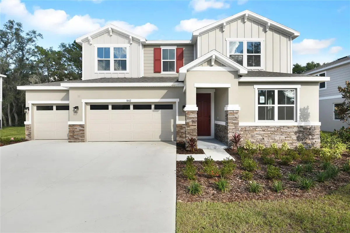 1042 CLOUD RIDGE CT, Mount Dora, FL 32757