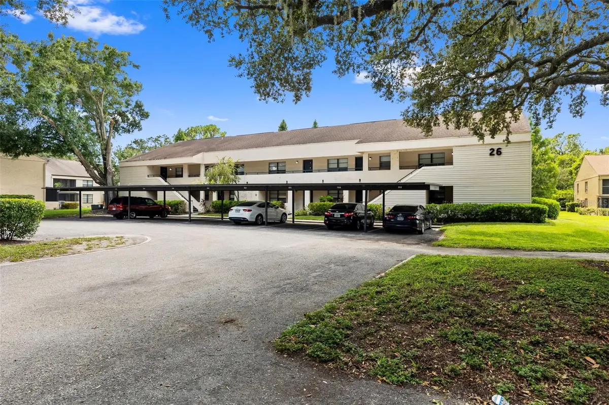 7832 NIAGARA AVE #323, Tampa, FL 33617