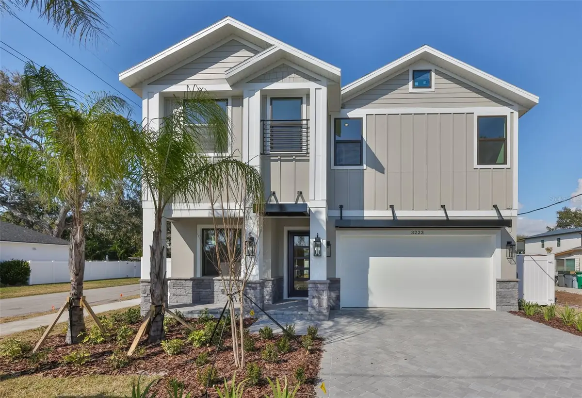 3223 W PAXTON AVE, Tampa, FL 33611