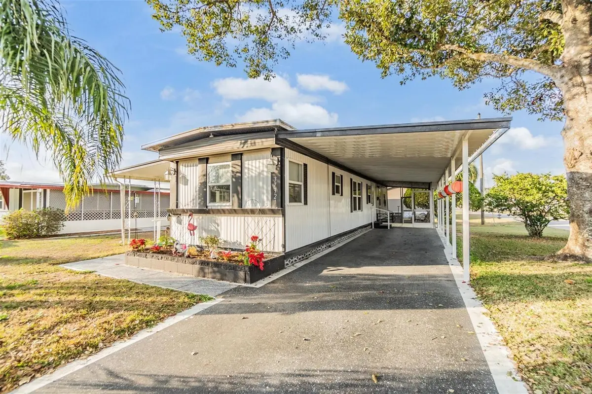 37321 8TH AVE, Zephyrhills, FL 33542