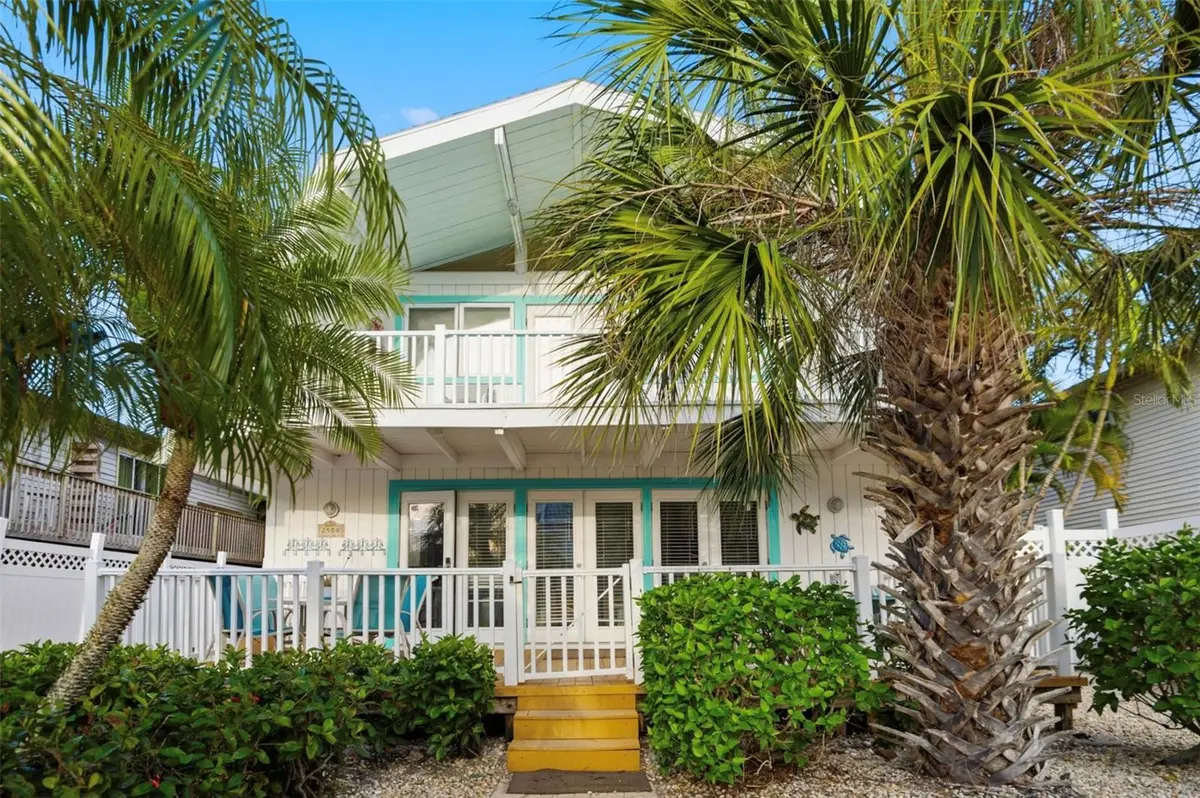 2508 AVENUE B, Bradenton Beach, FL 34217