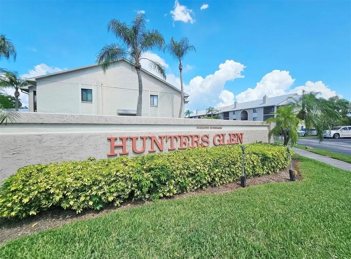 2087 HUNTERS GLEN DR #112, Dunedin, FL 34698