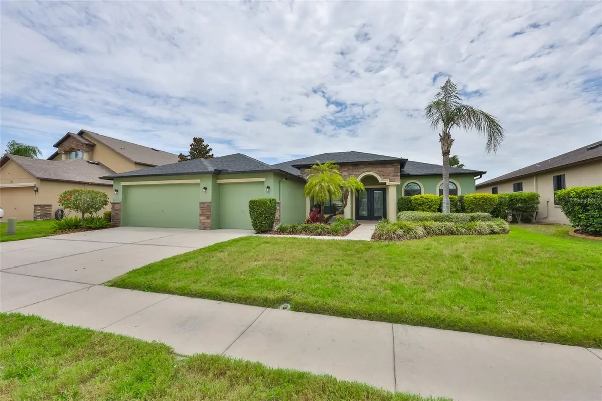 5305 MOON SHELL DR, Apollo Beach, FL 33572