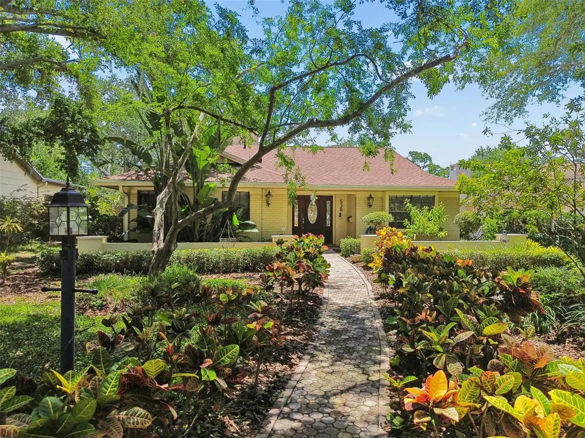 538 OLEANDER WAY S, St Petersburg, FL 33707