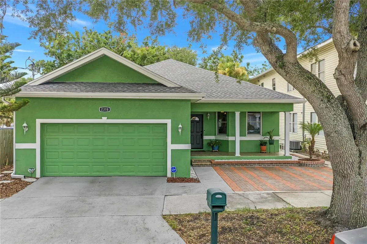 2318 W CHERRY ST, Tampa, FL 33607