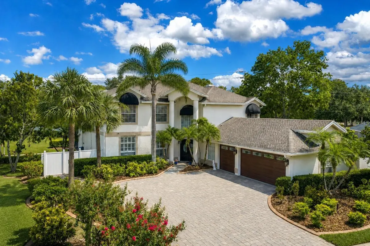 10127 VISTA POINTE DR, Tampa, FL 33635