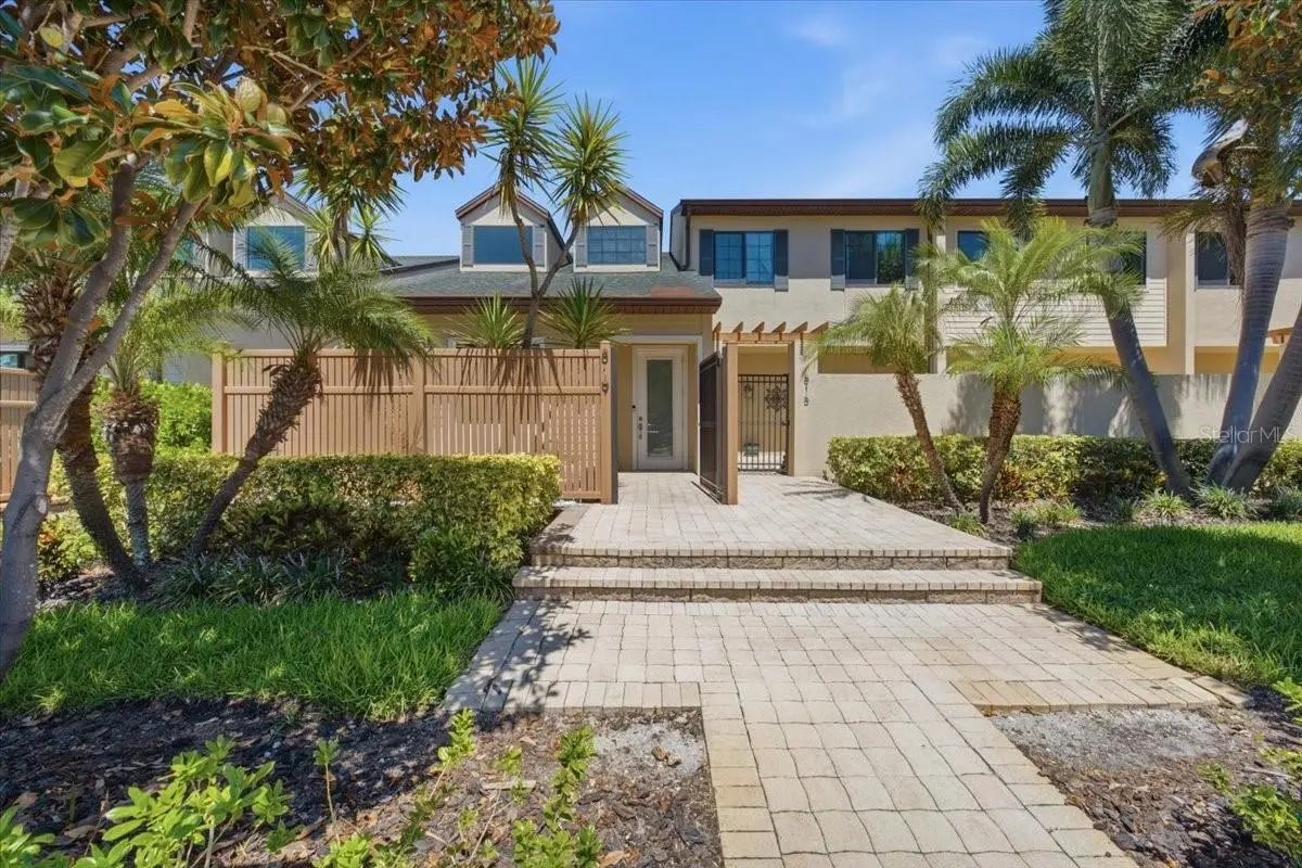 819 HIGHLAND ST N, St Petersburg, FL 33701
