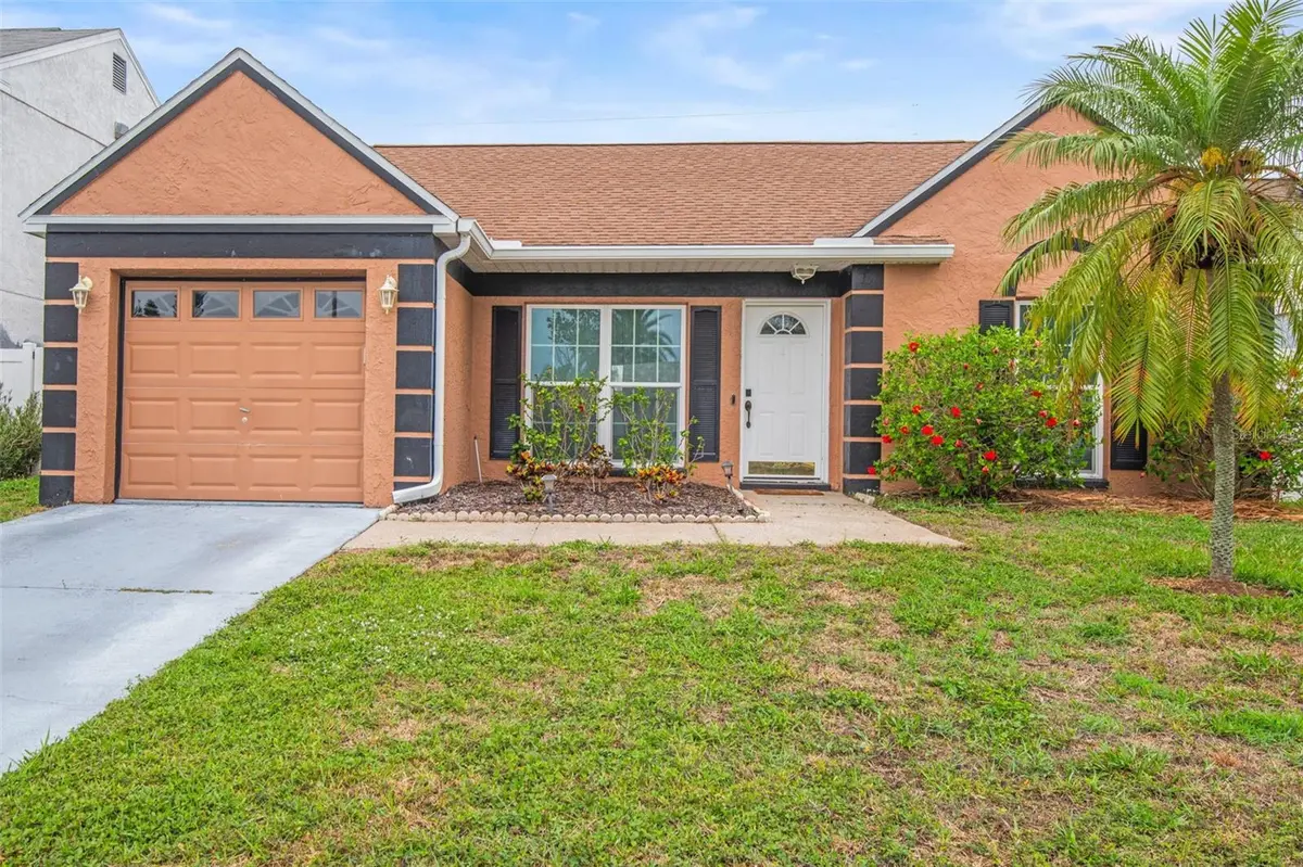 7591 121ST TER, Largo, FL 33773