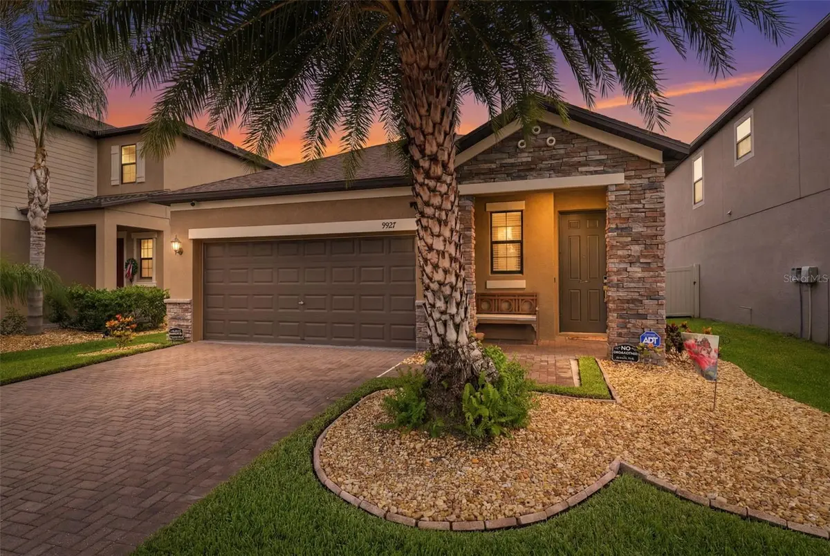 9927 IVORY DR, Ruskin, FL 33573