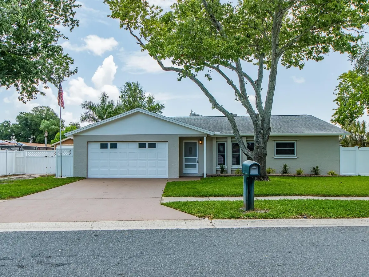 11883 108TH AVE, Largo, FL 33778