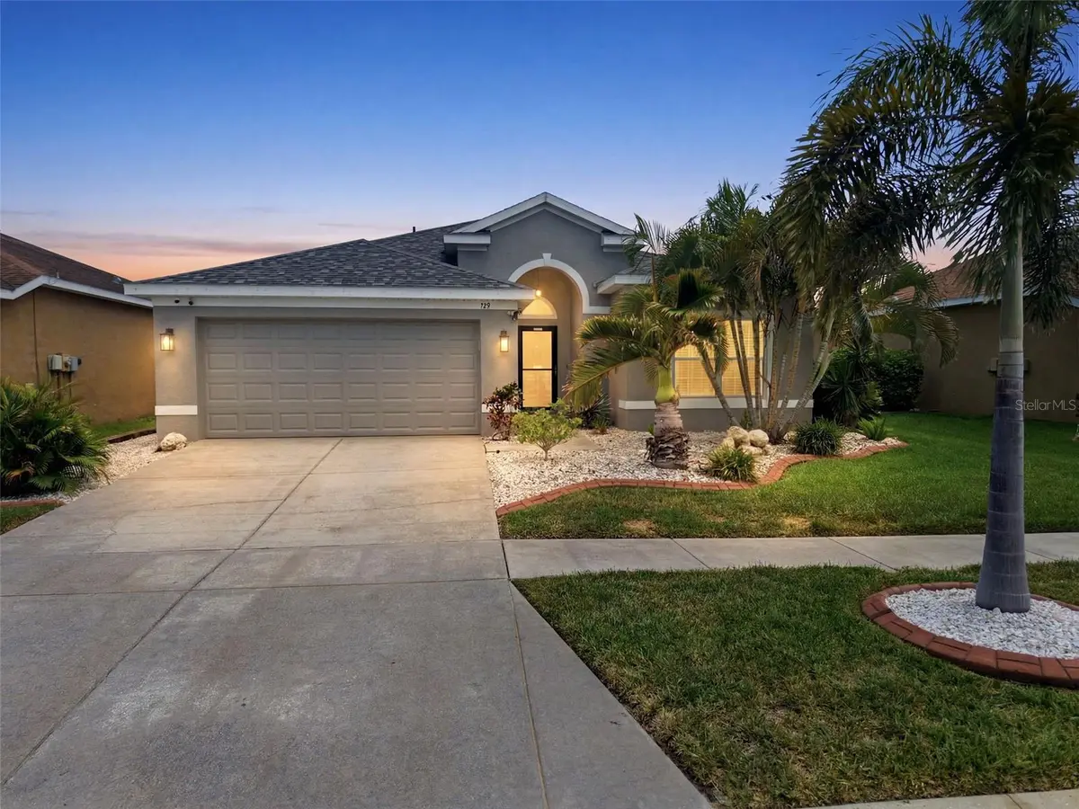 718 GRIFFEN HEIGHTS CT, Ruskin, FL 33570