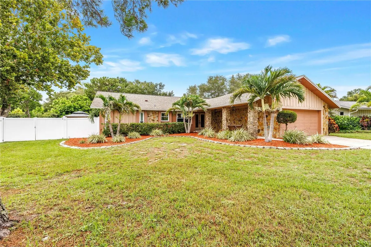 10210 95TH ST, Seminole, FL 33777