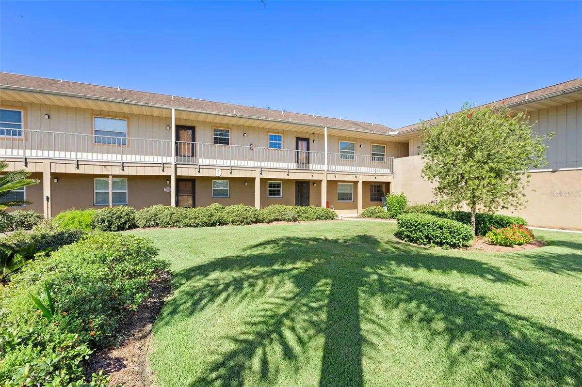 1640 JUNO TRL #202D, Astor, FL 32102