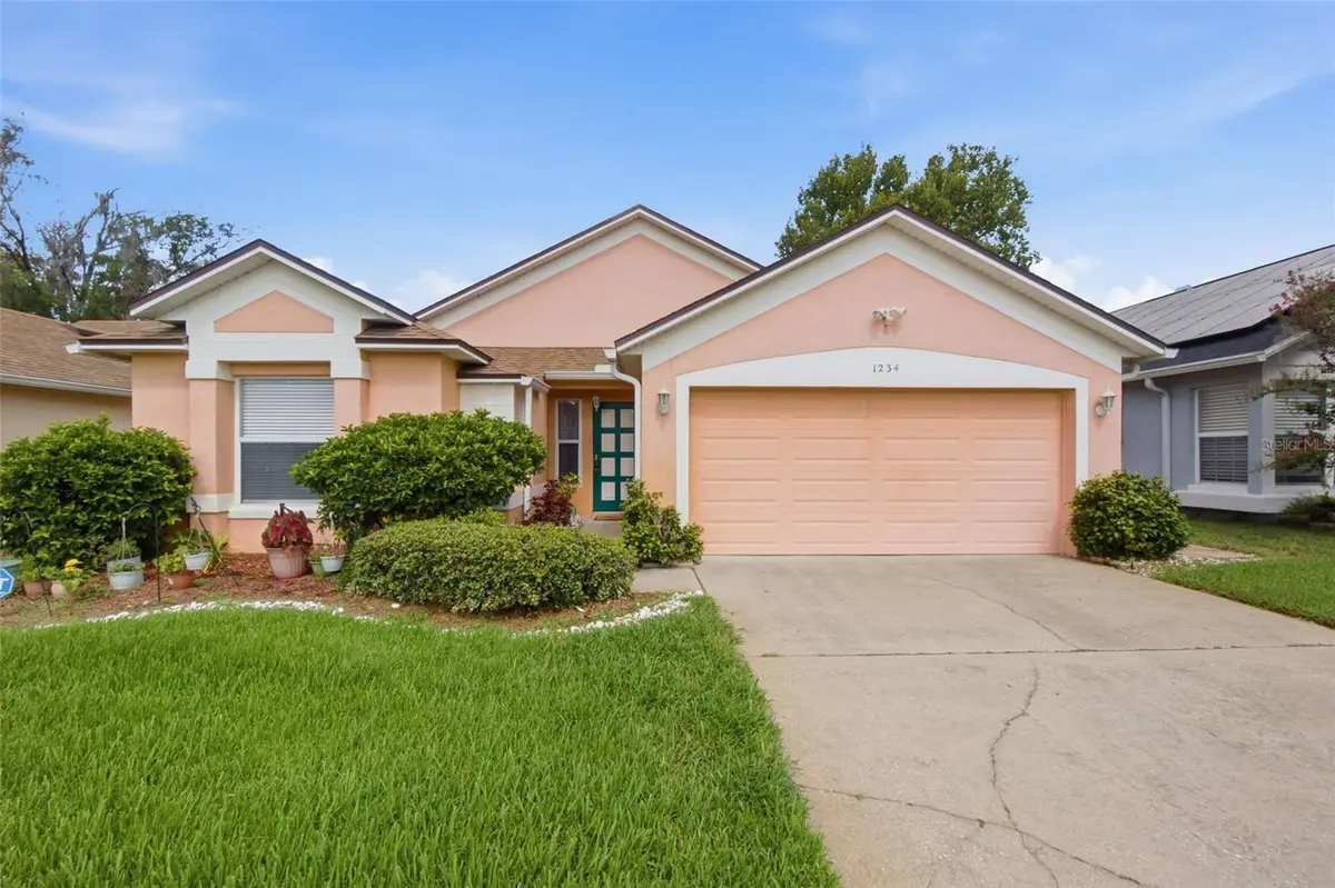 1234 LAKE BLUE CIR, Apopka, FL 32703