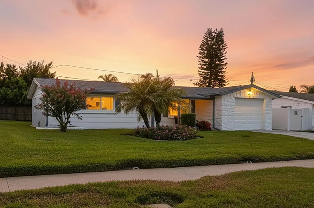 5109 CARDIFF DR, Holiday, FL 34690