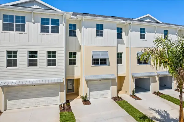 7334 MARATHON DR, Seminole, FL 33777