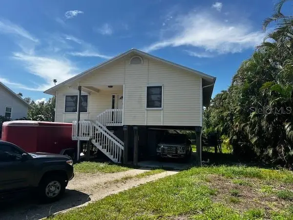 5564 BIRDSONG LN, Bokeelia, FL 33922