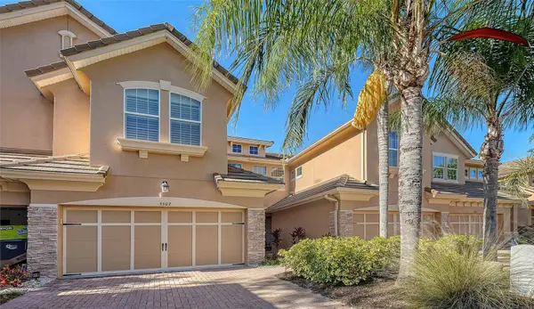 5507 NAPA DR, Sarasota, FL 34243