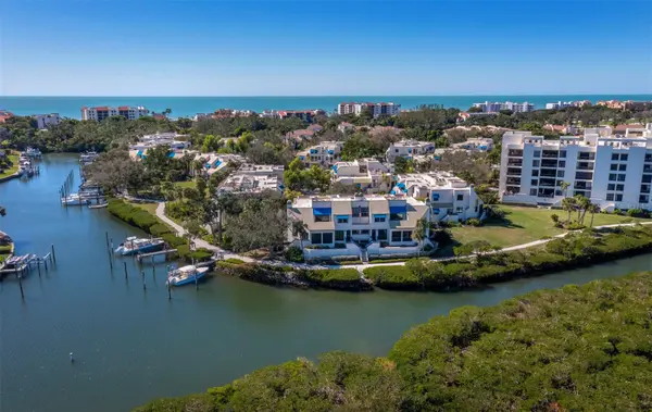 1918 HARBOURSIDE DR #902, Longboat Key, FL 34228
