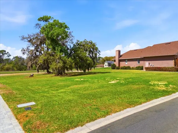 5320 BLOOMFIELD BLVD, Lakeland, FL 33810