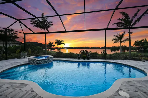 8134 PAVIA WAY, Lakewood Ranch, FL 34202
