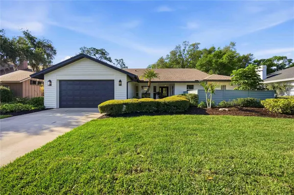 4420 OAK VIEW DR, Sarasota, FL 34232