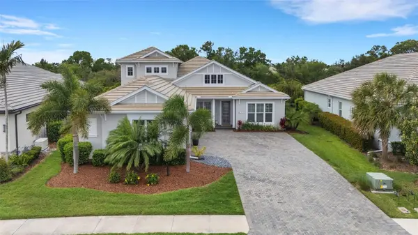 8145 GRANDE SHORES DR, Sarasota, FL 34240