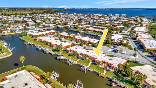 9517 AZURE CV, Bradenton, FL 34210