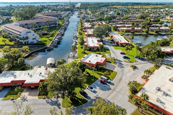 9409 CATALINA DR, Bradenton, FL 34210