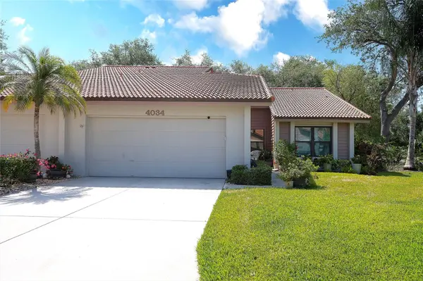 4034 WILSHIRE CIR E #154, Sarasota, FL 34238