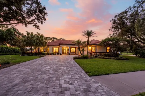 8331 MISTY LAKE CIR, Sarasota, FL 34241