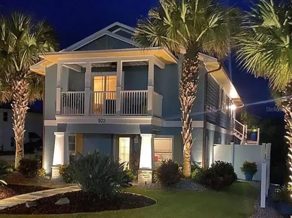 922 N CENTRAL AVE, Flagler Beach, FL 32136