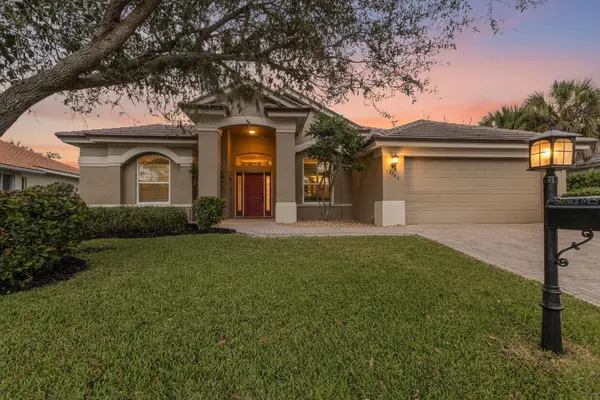 13752 LONG LAKE LN, Port Charlotte, FL 33953