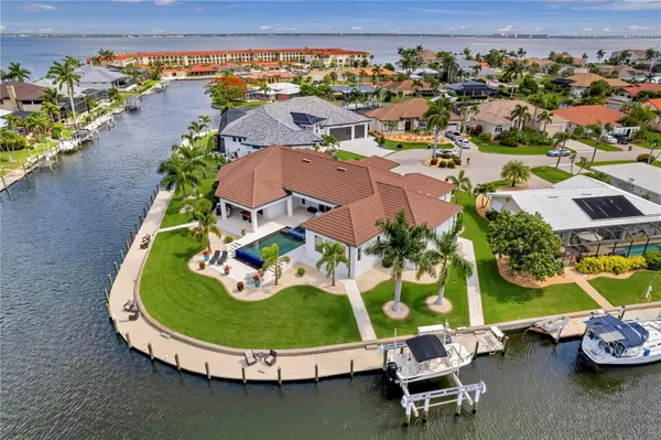 2795 BAY CT, Punta Gorda, FL 33950