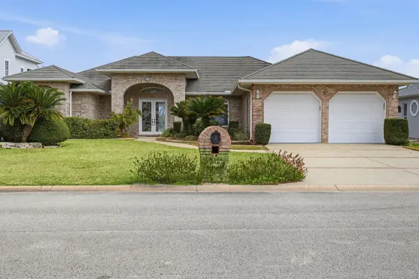 407 PALM DR, Flagler Beach, FL 32136